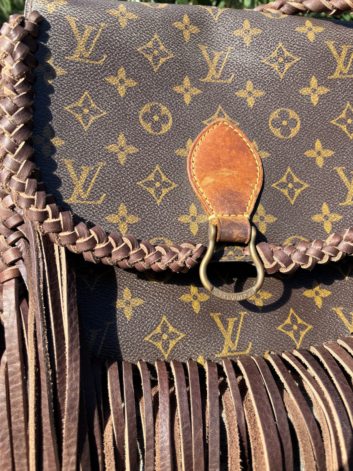 Saddlewood crossbody