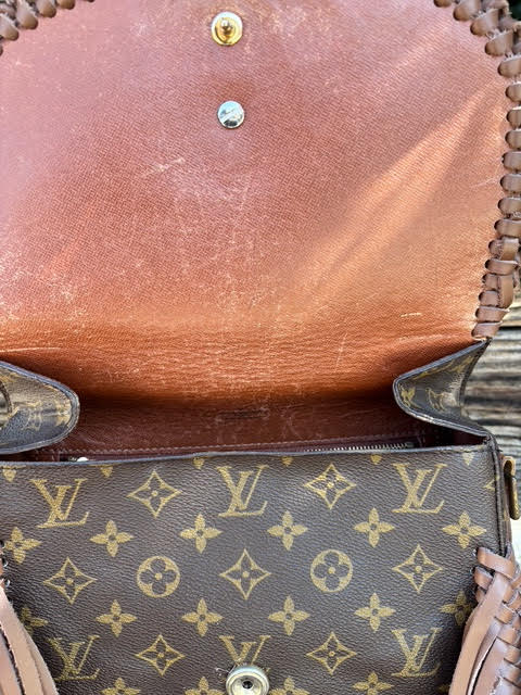 Gypsy Sage Shoulder Bag