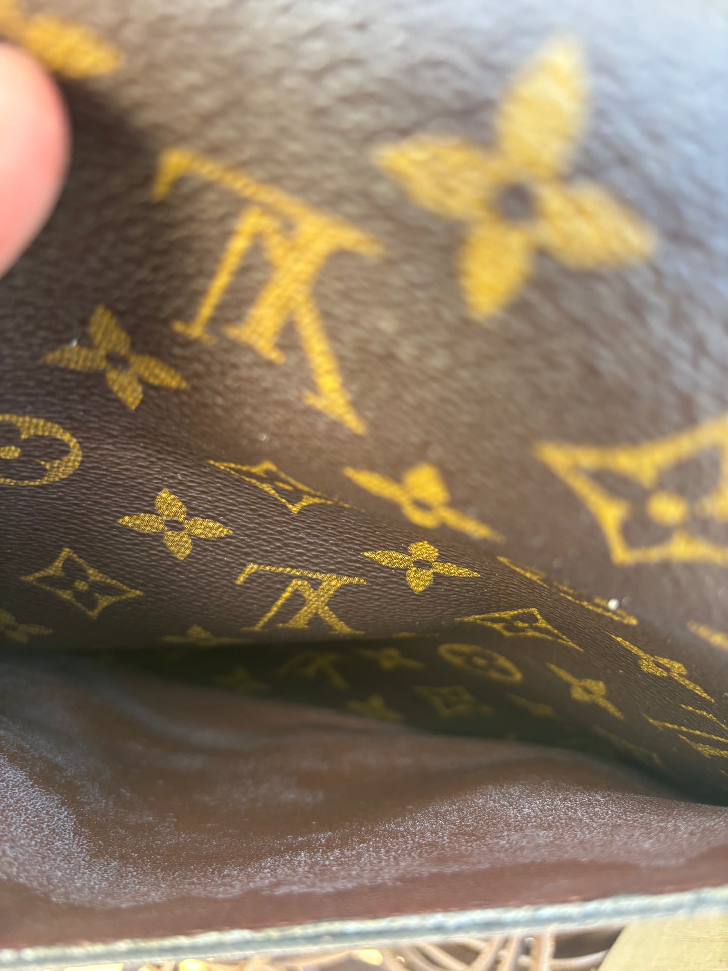 Saddlewood crossbody